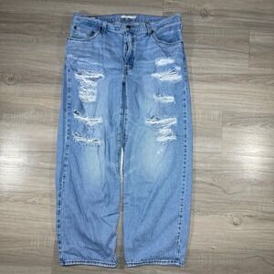 Levi's Premium Baggy Dad‎ Jeans Ripped Distressed Style Denim Size 32 Light Wash